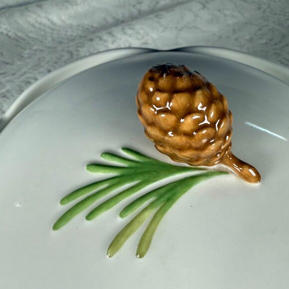 LENOX “Winter Meadow” Teapot & Pinecone Lid - Floral, Holly, Cursive Script, NEW - Picture 6 of 10